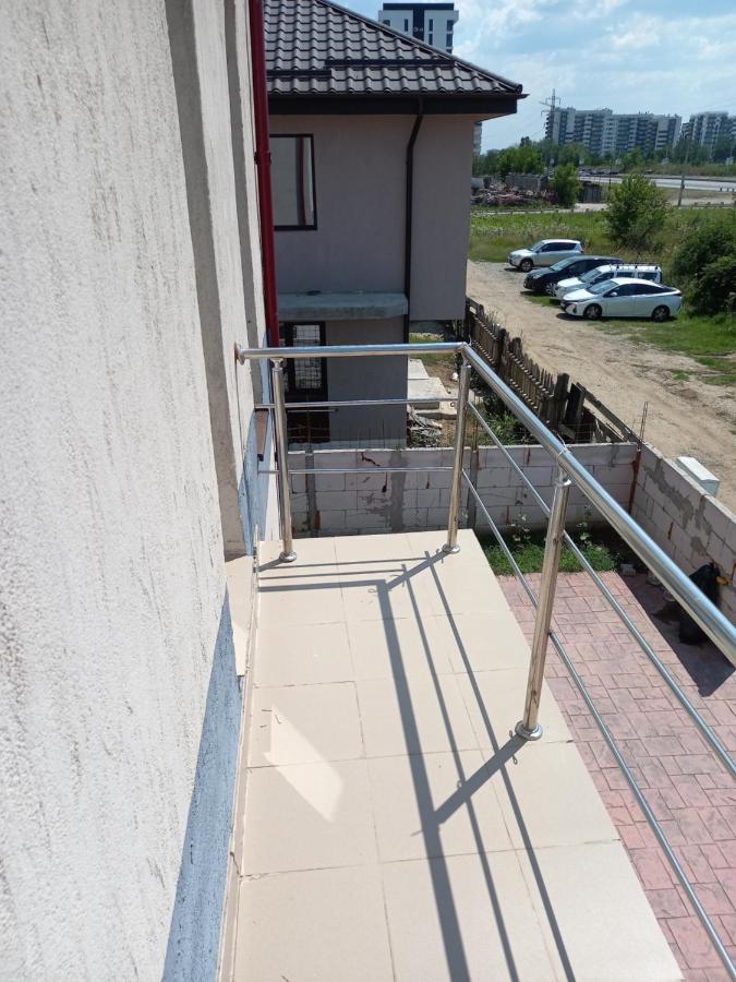 Twins Residence 2 Apart Hotel Ap 3 2 Rooms Chiajna Esterno foto