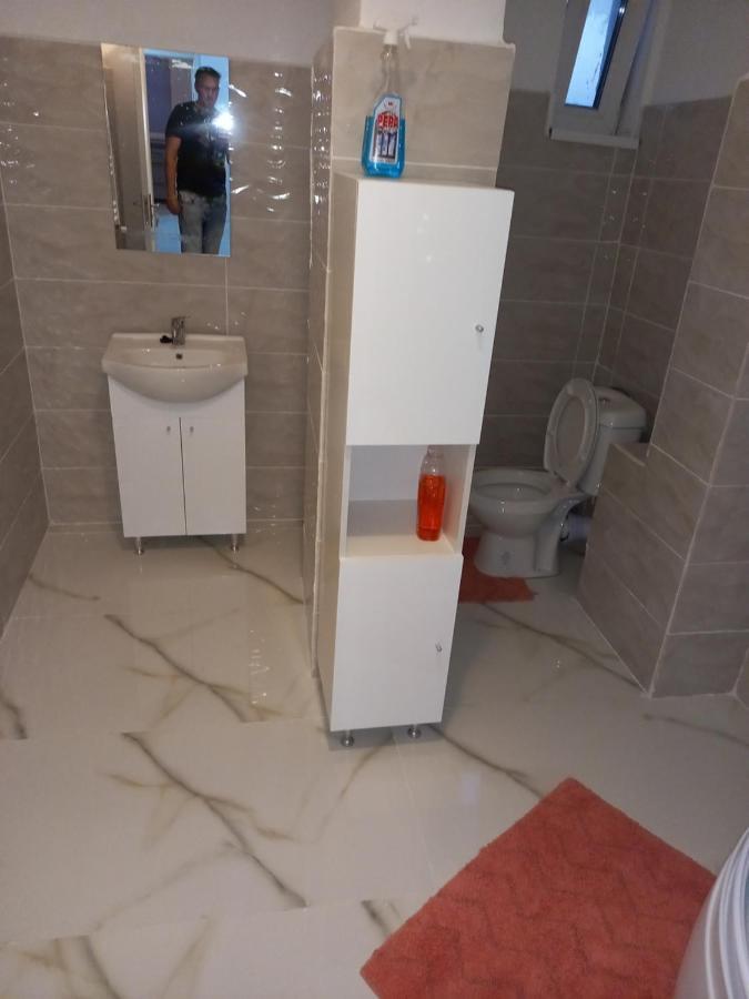 Twins Residence 2 Apart Hotel Ap 3 2 Rooms Chiajna Esterno foto